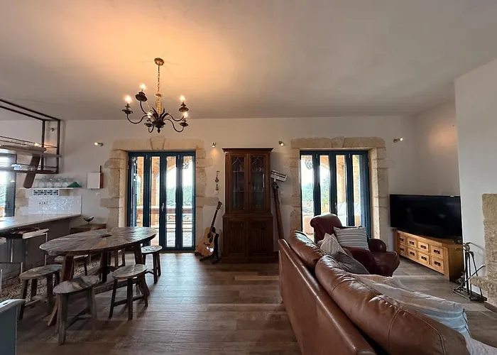 Villa Pantazi House *