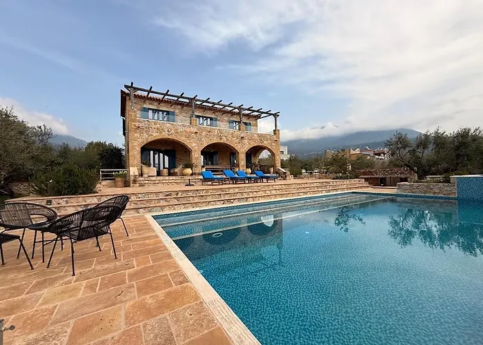 Villa Pantazi House *